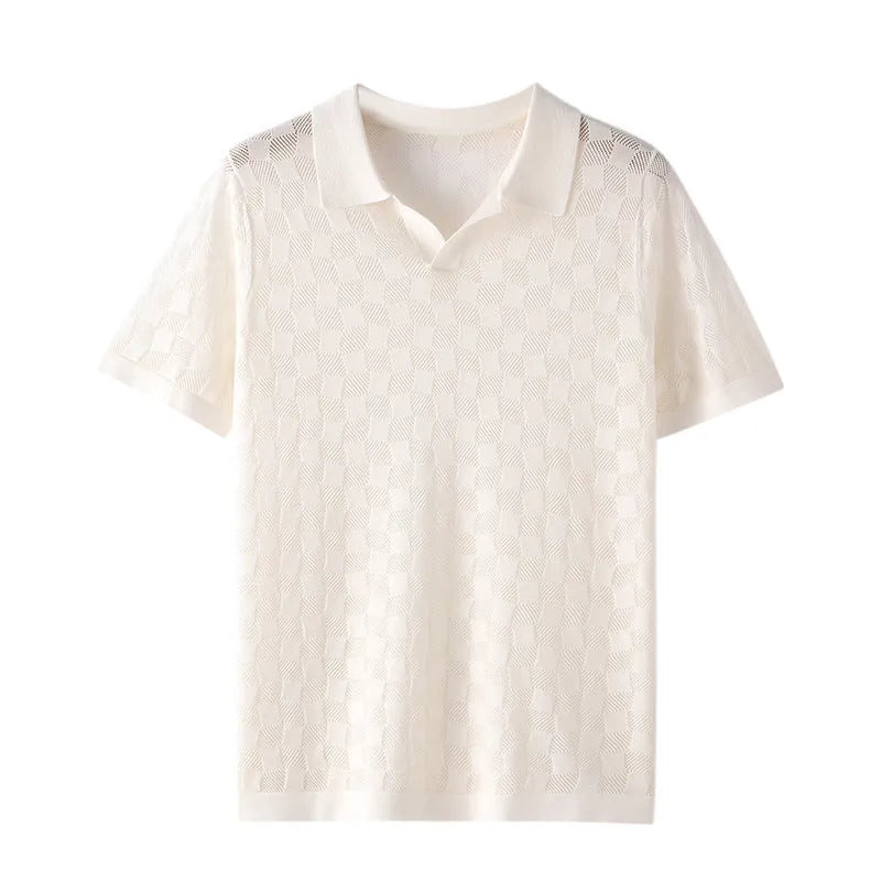Man wearing a short-sleeve mulberry silk sweater with a lapel collar in a solid colour.