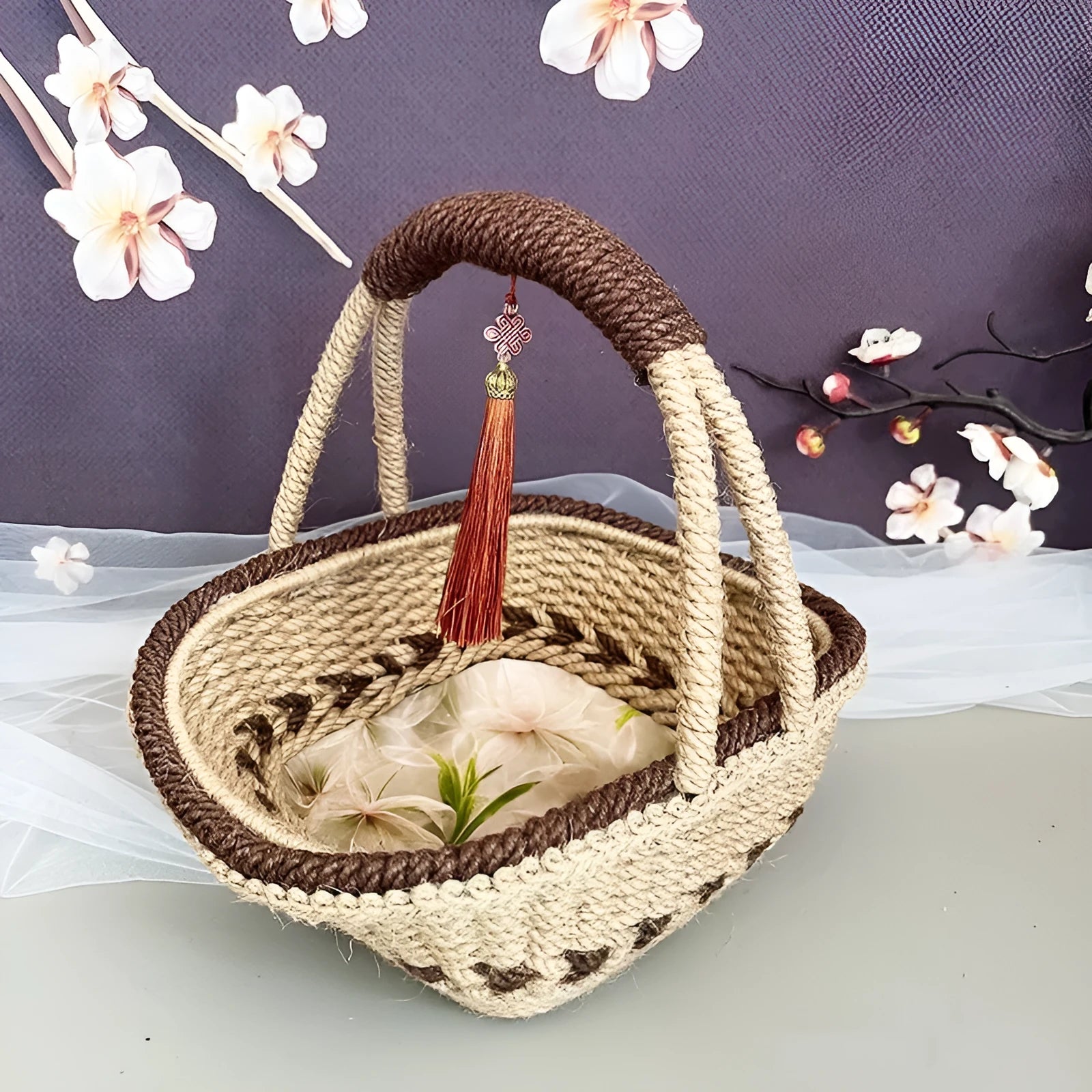 Hand-woven hemp rope basket 19x12cm in coffee brown colour with straw construction