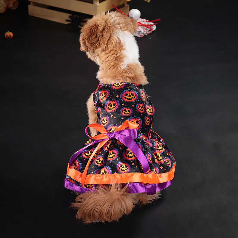 Halloween dog skirt with colourful pumpkin or skull print on double-layer polyester.