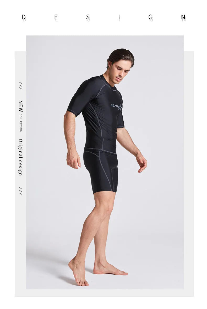 Men's quick-drying half sleeve swimsuit in blue with separate top and pants for snorkelling and surfing