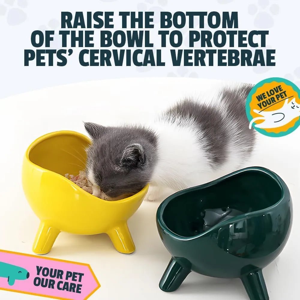 Ceramic cat food bowl with four legs, rounded arc shape, in green or yellow, small and large sizes