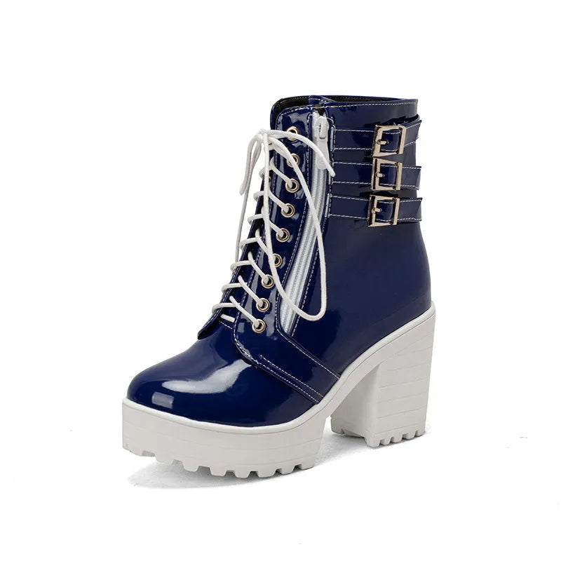 Women's black thick heel short boots with lace-up front and round toe design