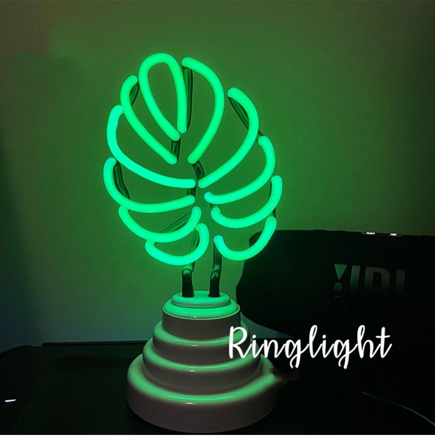 Handmade bamboo shaped desktop lamp with USB cable in white and green