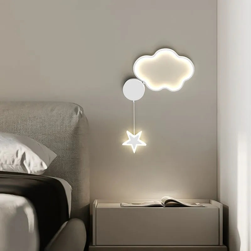 Children's five-pointed star LED wall lamp with three colour settings in white left cloud style