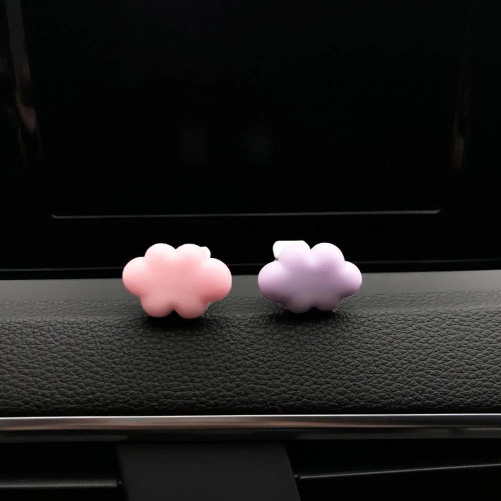 Resin car fragrance clip with cartoon Baiyun design in light green colour