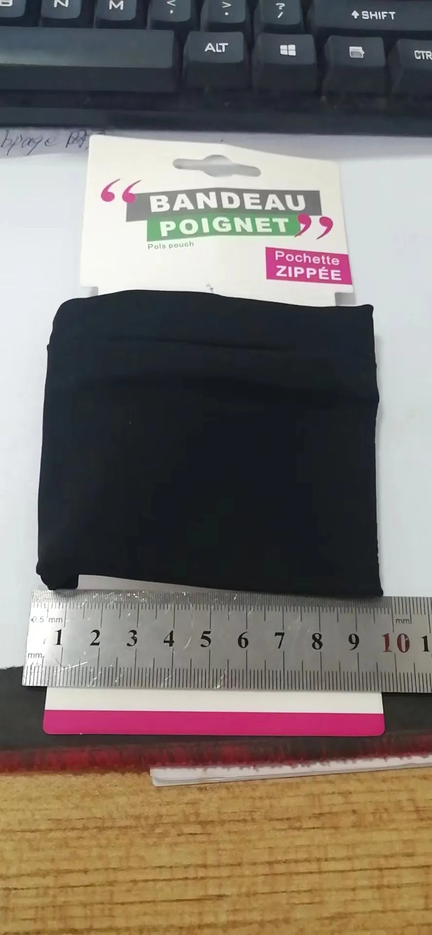 Fitness armband wrist bag with 10x10.5cm phone compartment for camping and running