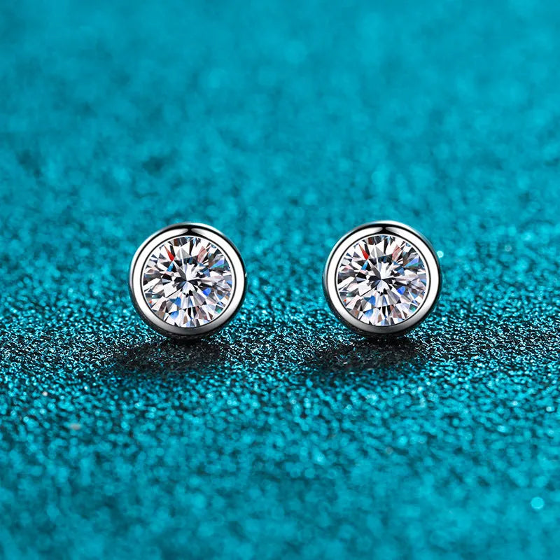 Geometric design gold-plated silver earrings with a choice of moissanite or zircon stones.