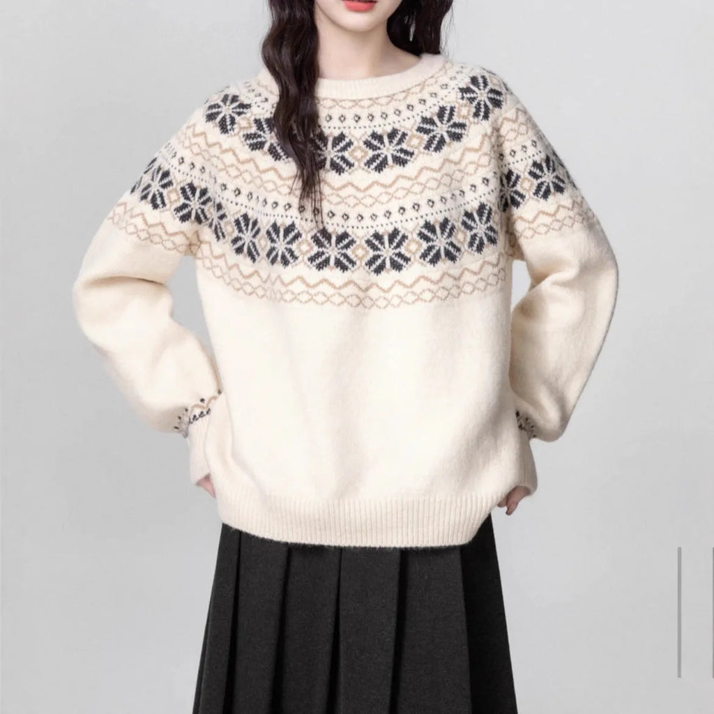 Women's milky white fair isle geometric pattern crew neck pullover sweater