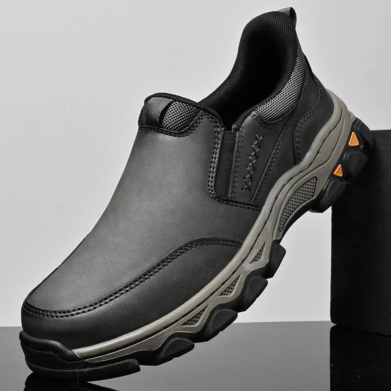 Men's casual leather shoes with rubber sole and round toe in solid colour, available in dark brown, black, and gray, sizes 40-50