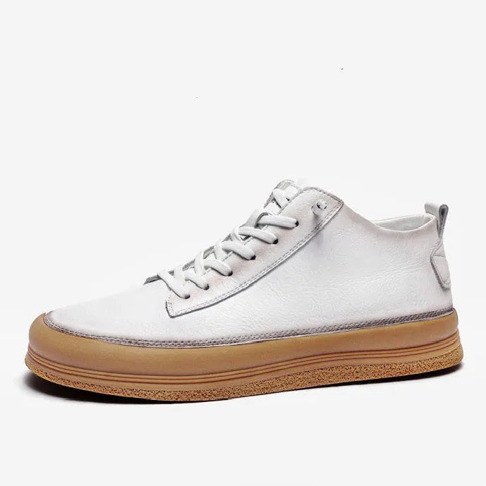Men's black leather casual lace-up shoes with a round toe and flat rubber sole.