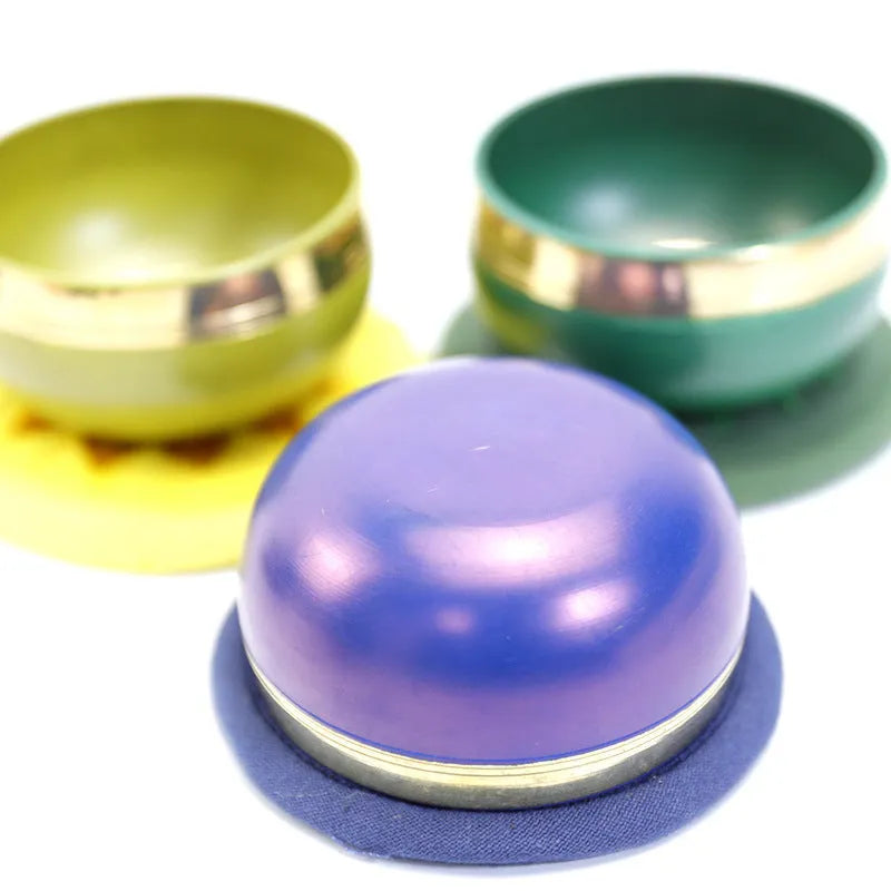 Colourful handmade Himalayan singing bowl percussion instrument measuring 7.8cm diameter