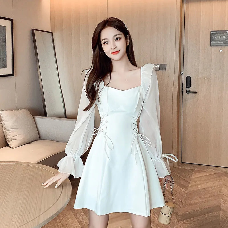 White chiffon patchwork women's dress with long sleeves and waist-slimming design