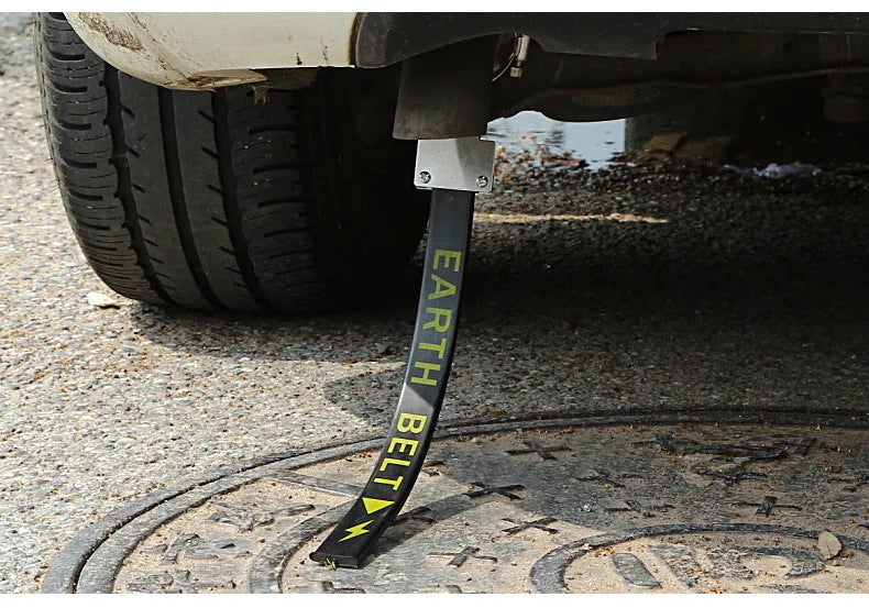 Black rubber car electrostatic grounding chain measuring 370mm, for use on saloon cars, SUVs and vans.