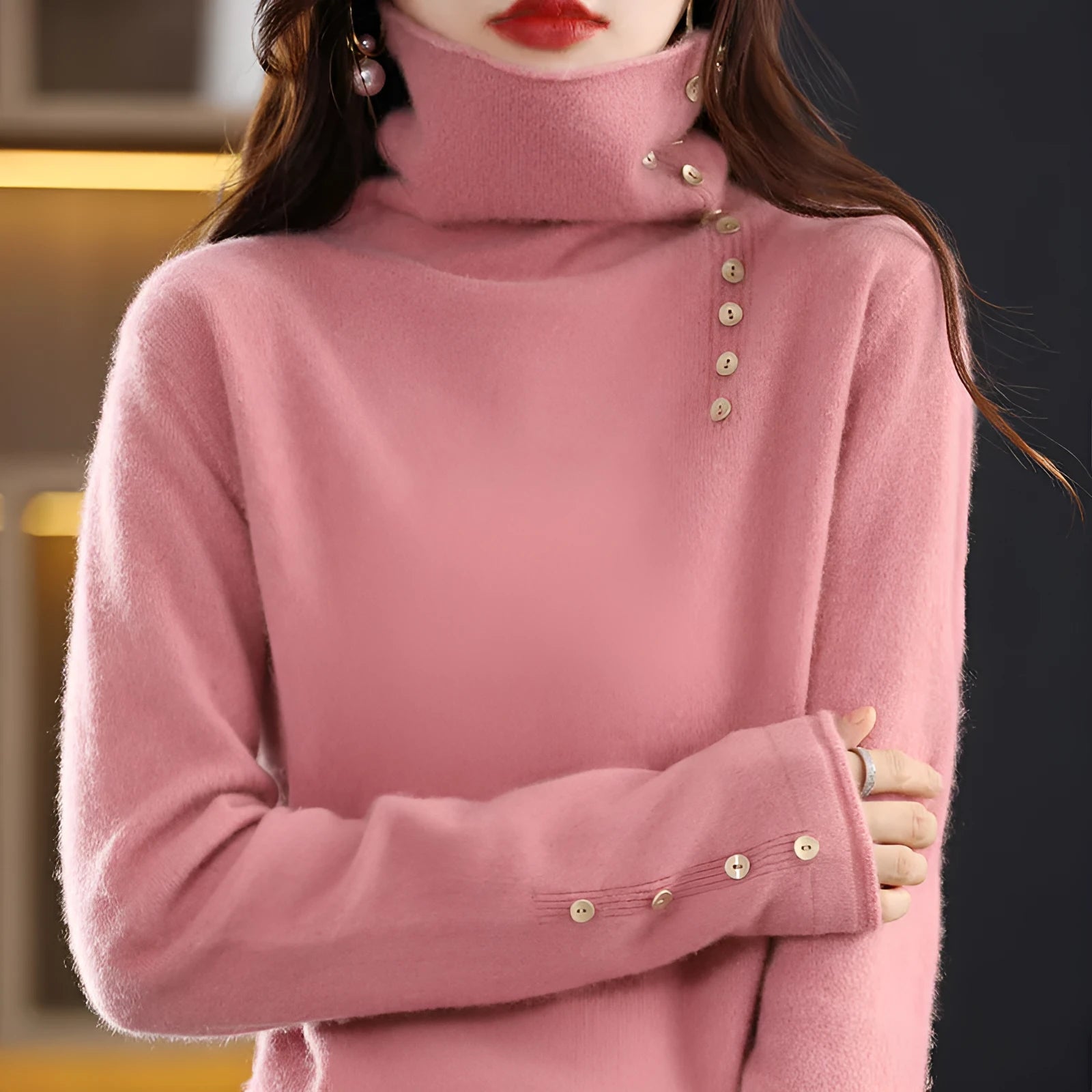 Short sleeve knitted bottoming shirt in core-spun yarn with 3D pattern, shown in available colours.