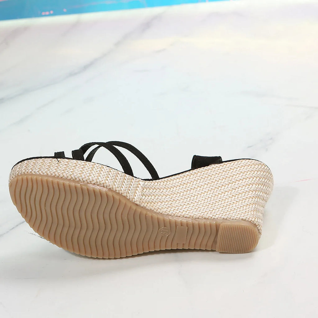 Women's wedge sandals with cloth upper and fish mouth toe shape in beige colour