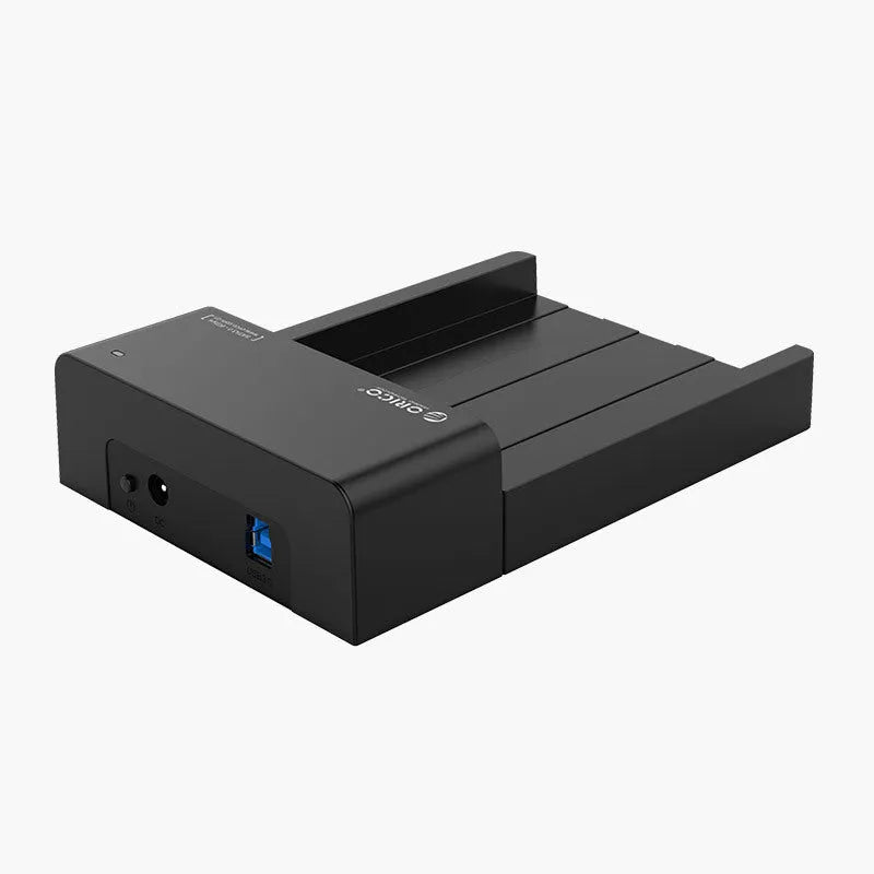 Black hard disk enclosure for 2.5 and 3.5 inch SATA drives with USB cable
