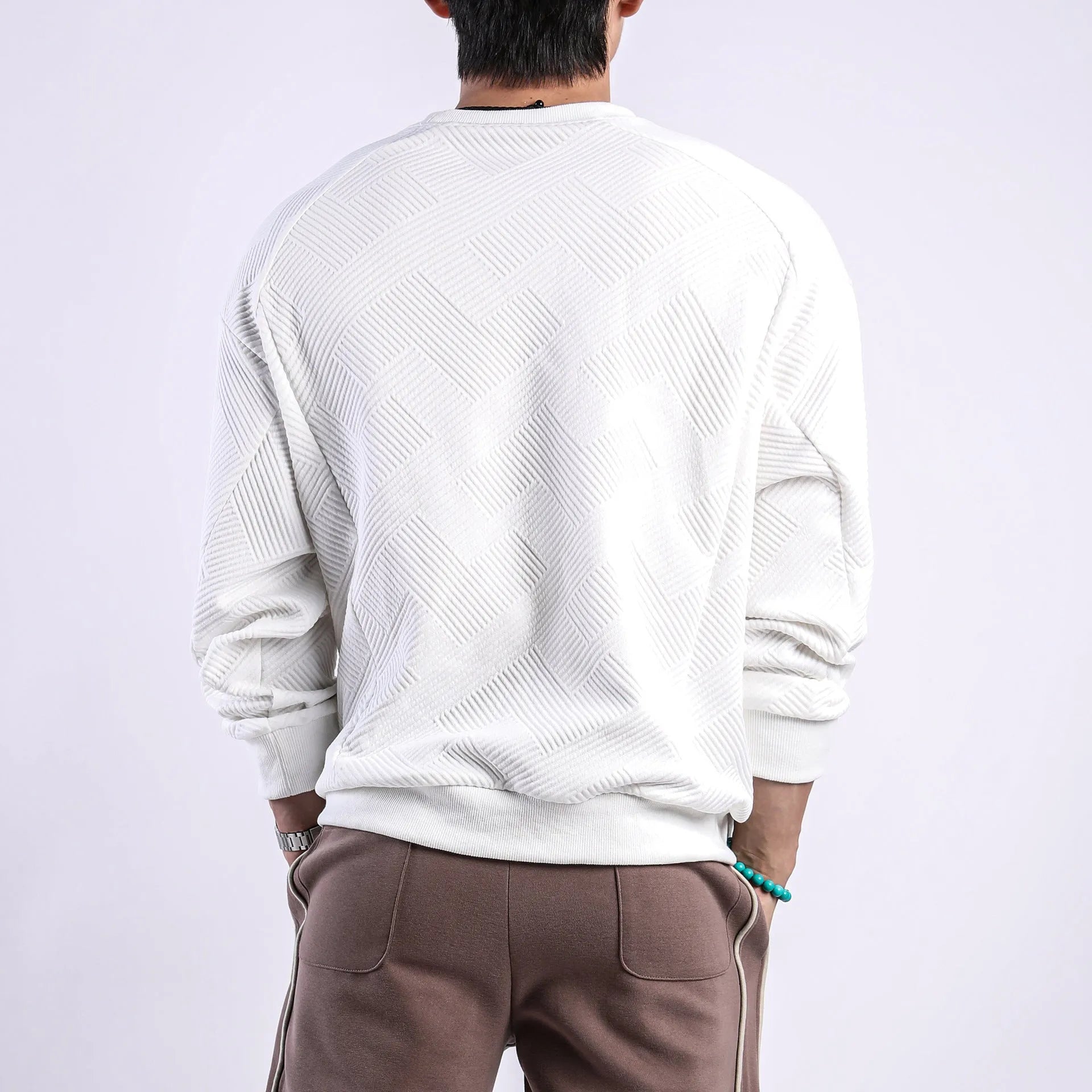 Men's twill jacquard loose fit round neck sweater solid colour