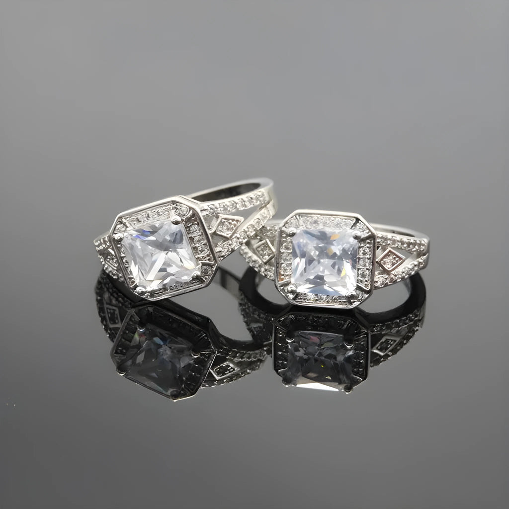 Geometric women's zircon ring with hollow ornamentation in platinum colour