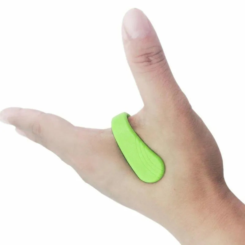 Tiger mouth massage clip acupoint massager in black, blue, green, and pink PP material