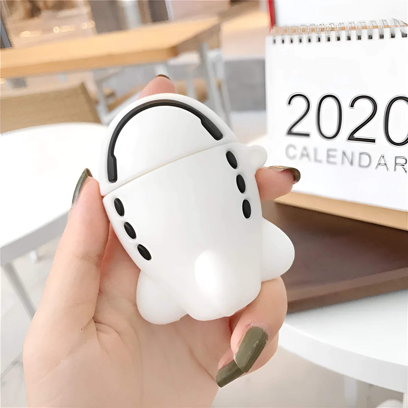 Cartoon aeroplane silicone flip case with hook for Apple AirPods 1st and 2nd generation