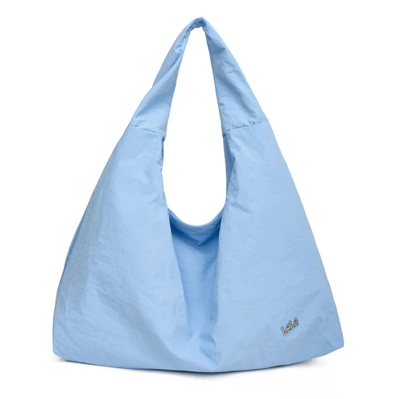 Women's heart-shaped nylon crossbody bag in black, blue, khaki or yellow with large capacity