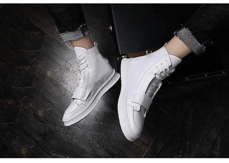 PU leather men's winter ankle boots in black and white colours with high-top sneakers style