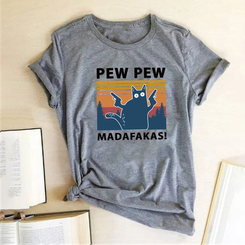 Men's loose fit short sleeve t-shirt with printed street style design and round neck collar