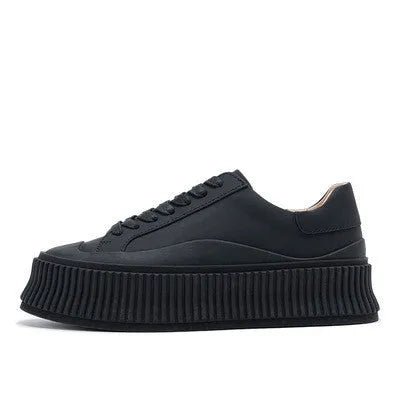 Women's thick bottom small white shoes with mid-upper height and back lacing system