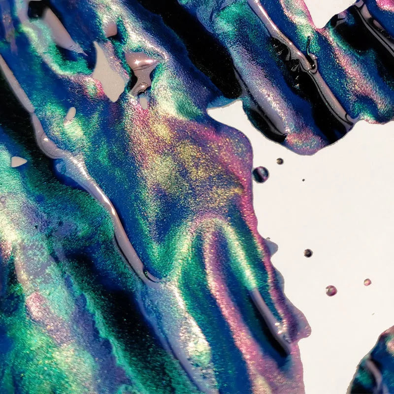 Strong sheen gradient ink bottle with gold powder colour effect for fountain pens and dip pens