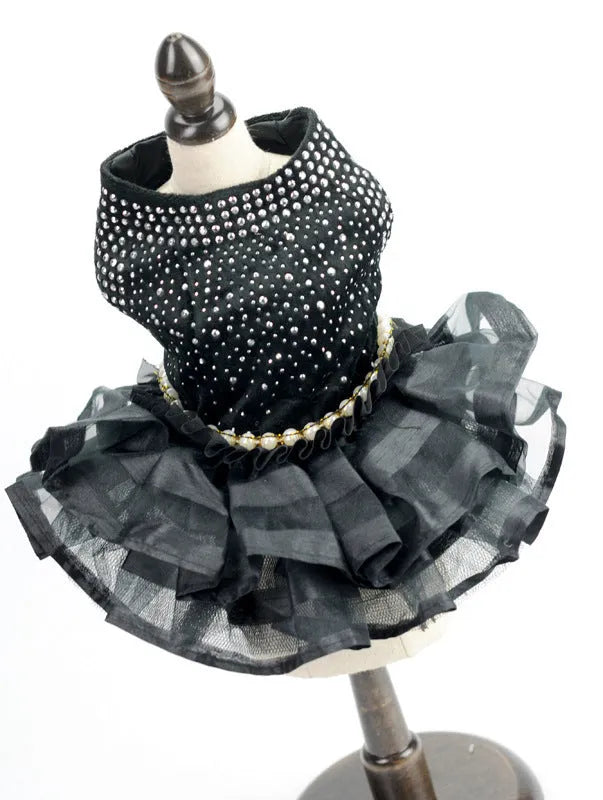 Black princess-style polyester dog skirt for weddings and events