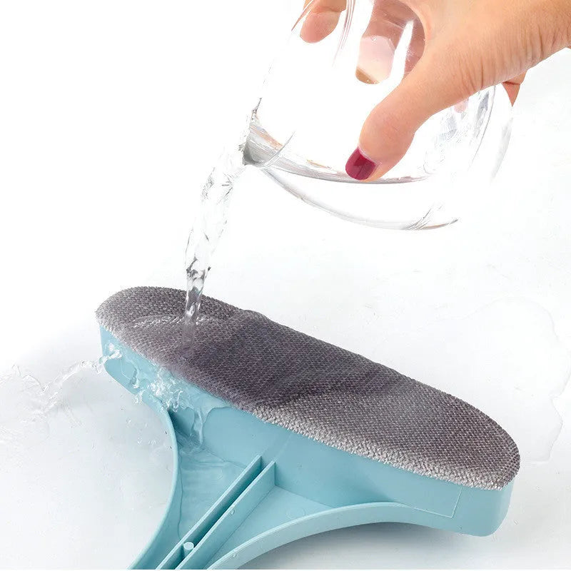 Telescopic window screen cleaning tool with brush head and extendable aluminium pole