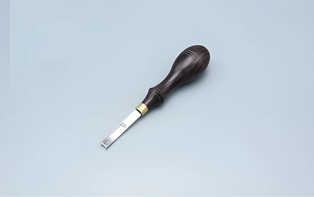 Leather thinning knife with wide shovel edge blade and drum shovel design for leathercraft