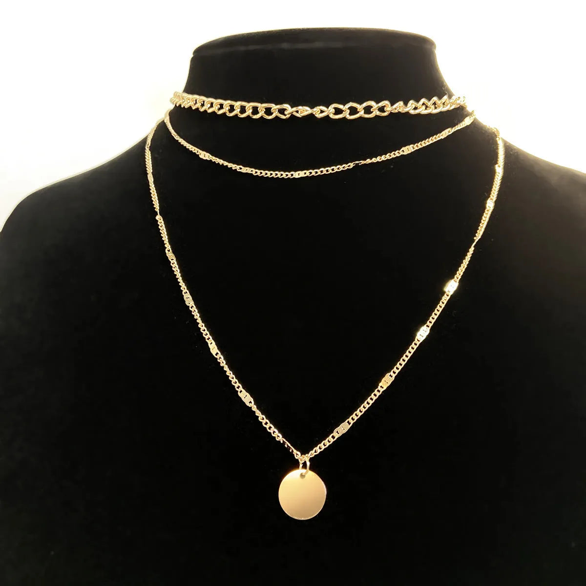 Women's multilayer disc pendant clavicle necklace in gold and silver alloy finish
