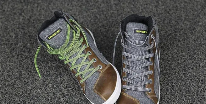 Men's motorcycle casual short boots in black and grey colours with breathable anti-fall design