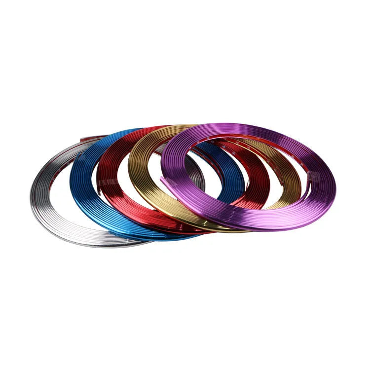 Galvanized wheel sticker in electroplating purple on a car wheel rim as a PVC anti-collision guard circle