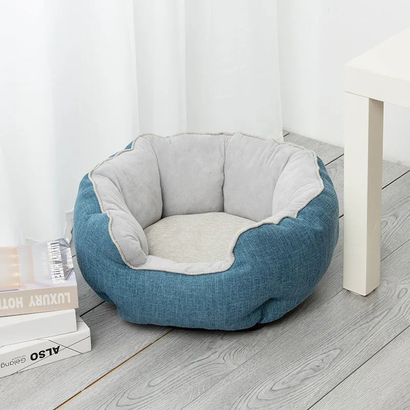 Warm winter pet bed octagonal shape with wool point design and removable mats in blue for cats and small dogs