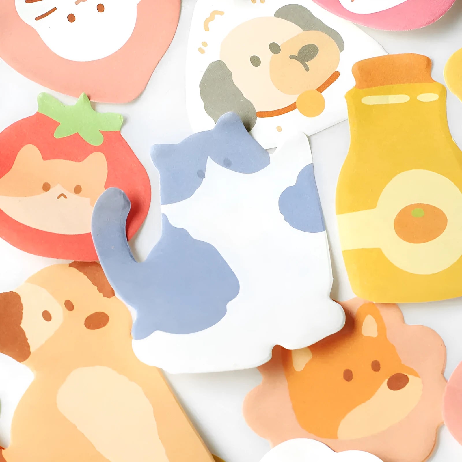 Small animal shaped sticky note pad with 90 pages, showing kitten, puppy and bunny character designs