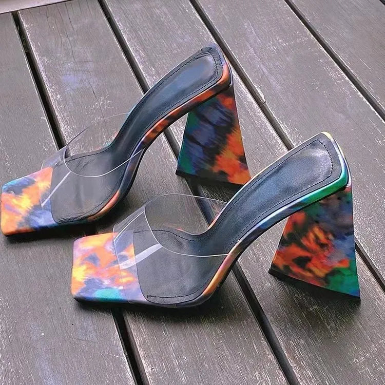 Women's solid colour square toe triangle heel thick high heel slippers in black PU upper