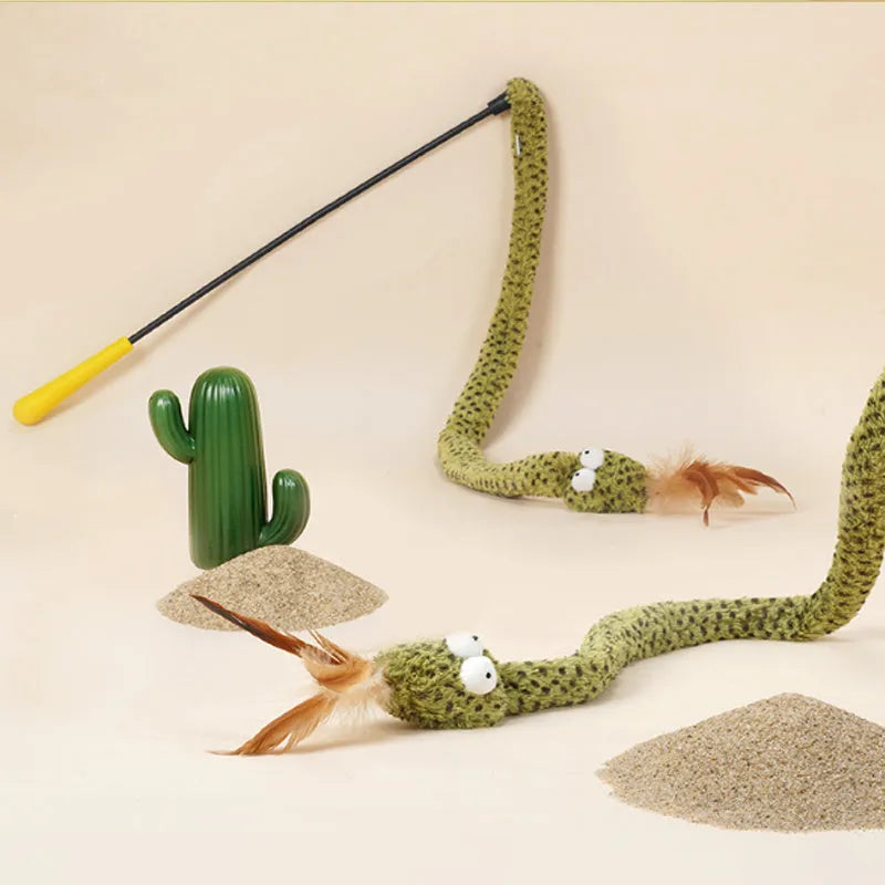 Green snake cat teasing stick with feather attachment on 140 cm long pole