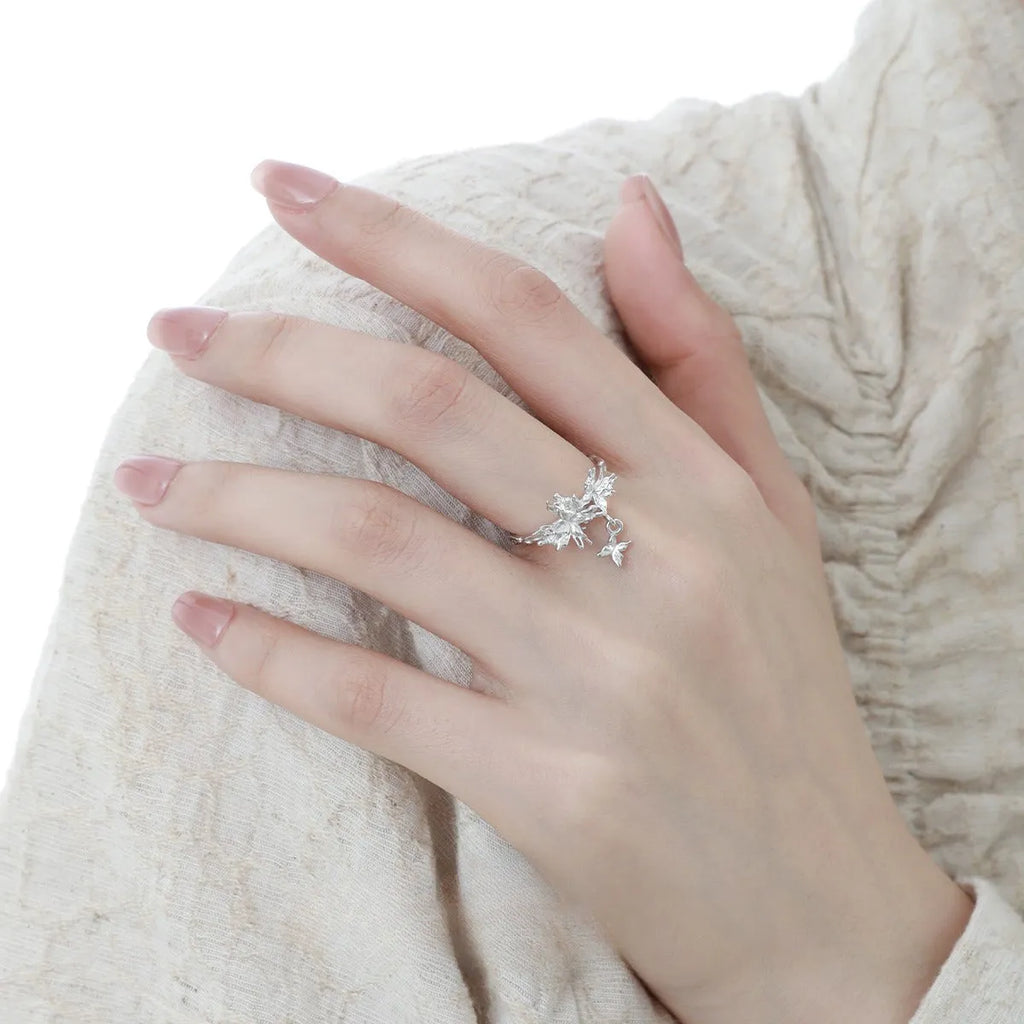 Silver butterfly ring with adjustable opening in electroplated white gold or 18K gold colour
