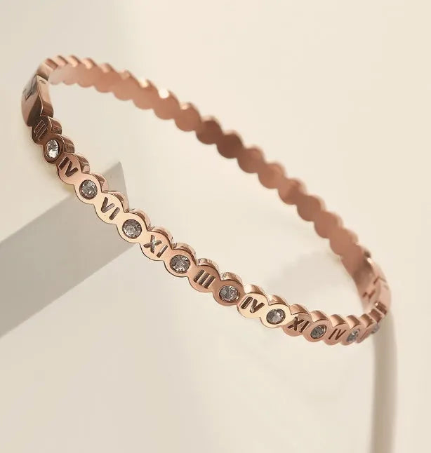 Titanium steel Korean style bracelet with digital number charm in gold electroplated finish