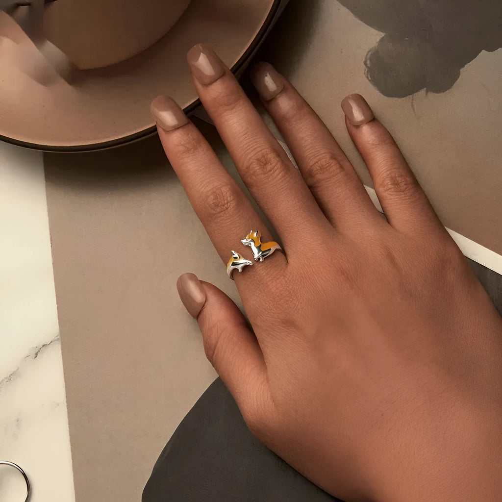 Silver cartoon corgi pet ring with electroplated finish for women's wear