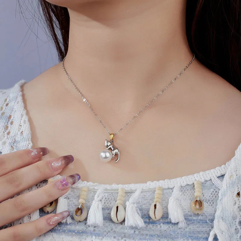925 sterling silver clavicle necklace with cat charm pendant for office wear