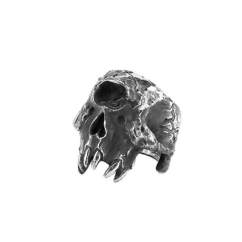 Alloy ring featuring a one-eyed skull design in a punk or hip hop retro style