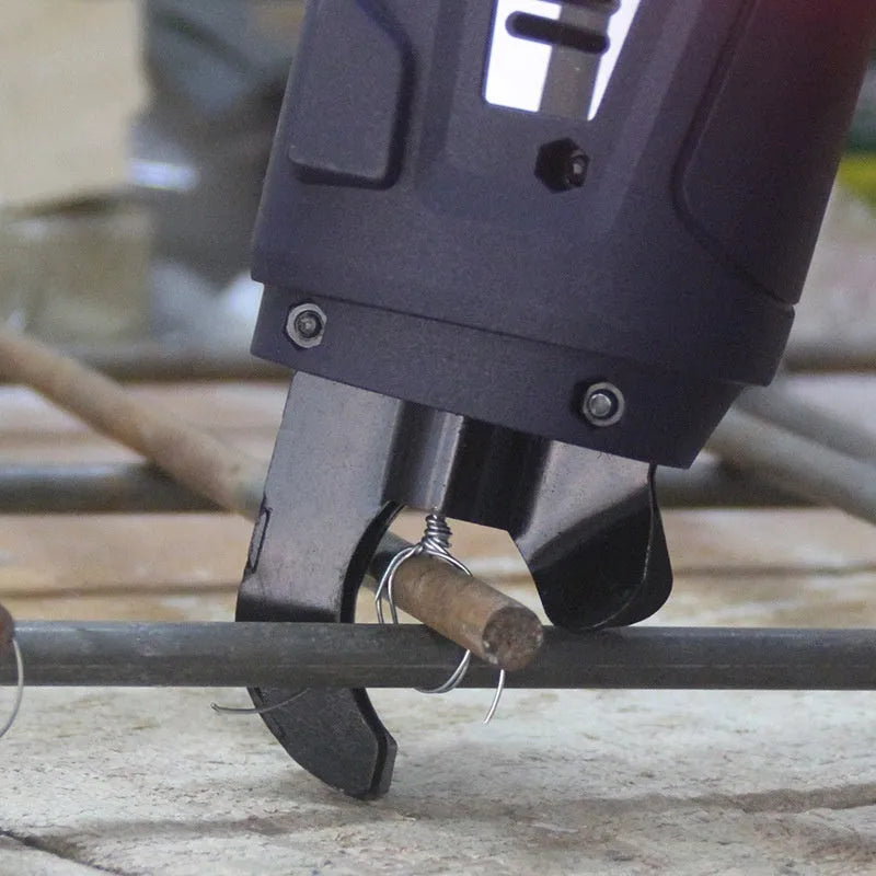 Electric steel bar tying machine with rechargeable battery for automatic rebar binding on construction sites
