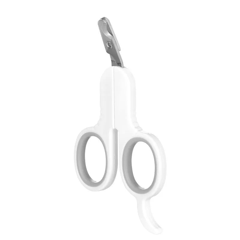 Professional pet nail clippers with curved tips and rubber-coated handle for cats and small dogs