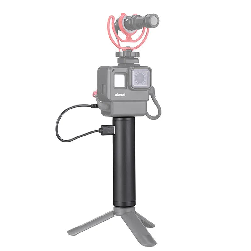 Black aluminium alloy charging treasure handle power bank measuring 12.5cm with 6800mAh capacity