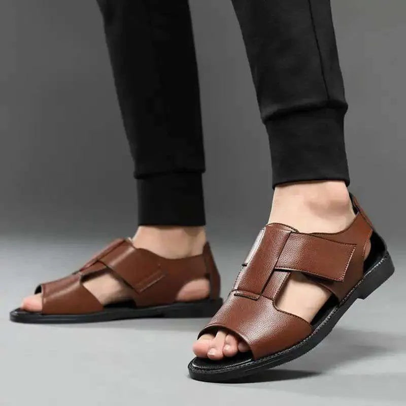 Men's black and brown Roman-style casual leather sandals with open toe and rubber sole