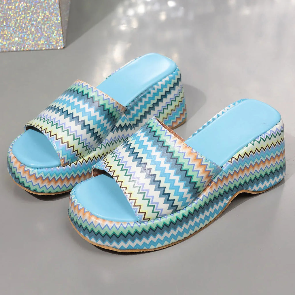 Women's colourful wave print wedge sandals with thick rubber platform soles and fish mouth toe design