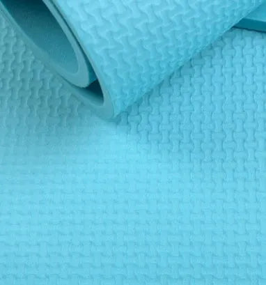 EVA composite yoga mat in a choice of colours showing 4mm and 6mm thickness options for fitness.